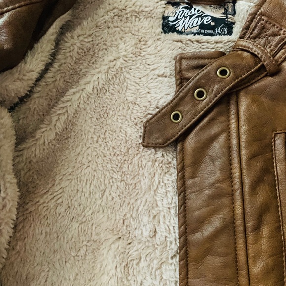 NWOT. First Wave fur lined boys coat - Picture 3 of 4